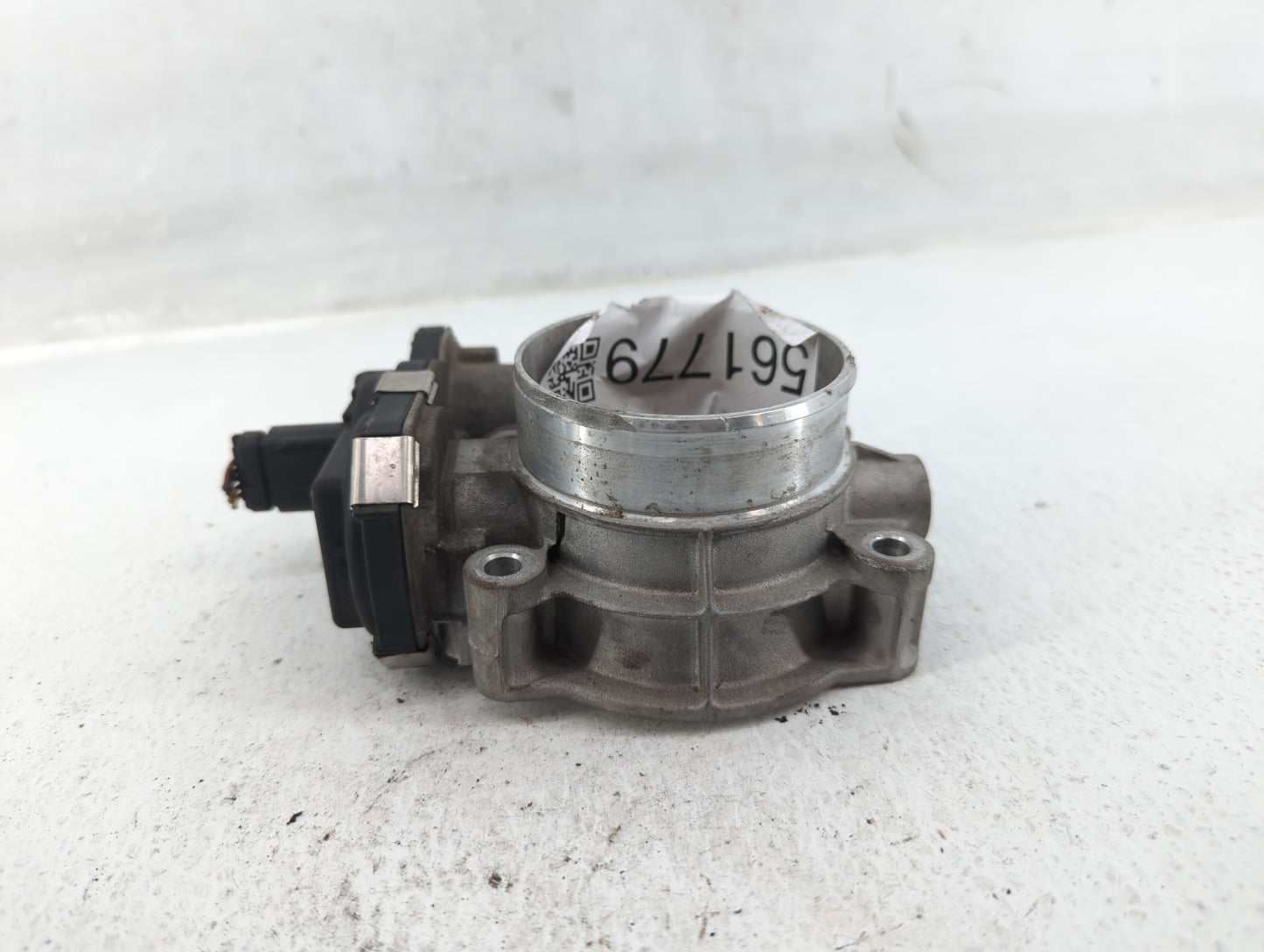 2016-2021 Chevrolet Silverado 1500 Throttle Body Fits Fits 2016 2017 2018 2019 2020 2021 OEM Used Auto Parts - Oemusedautopa