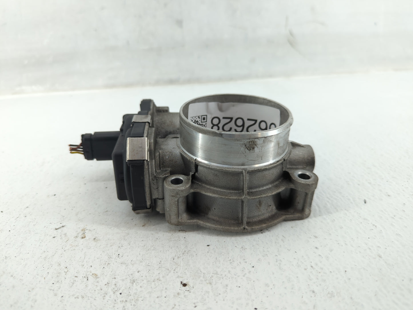2016-2021 Chevrolet Silverado 1500 Throttle Body P/N:76296AA Fits Fits 2016 2017 2018 2019 2020 2021 OEM Used Auto Parts - O