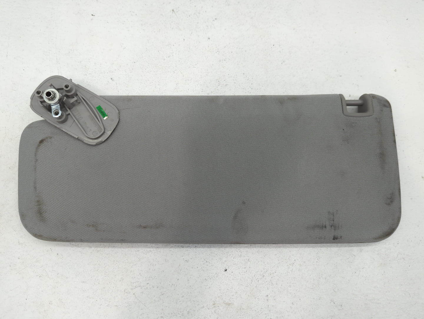 2014-2019 Chevrolet Silverado 1500 Sun Visor Shade Replacement Driver Left Mirror Fits Fits 2014 2015 2016 2017 2018 2019 OE