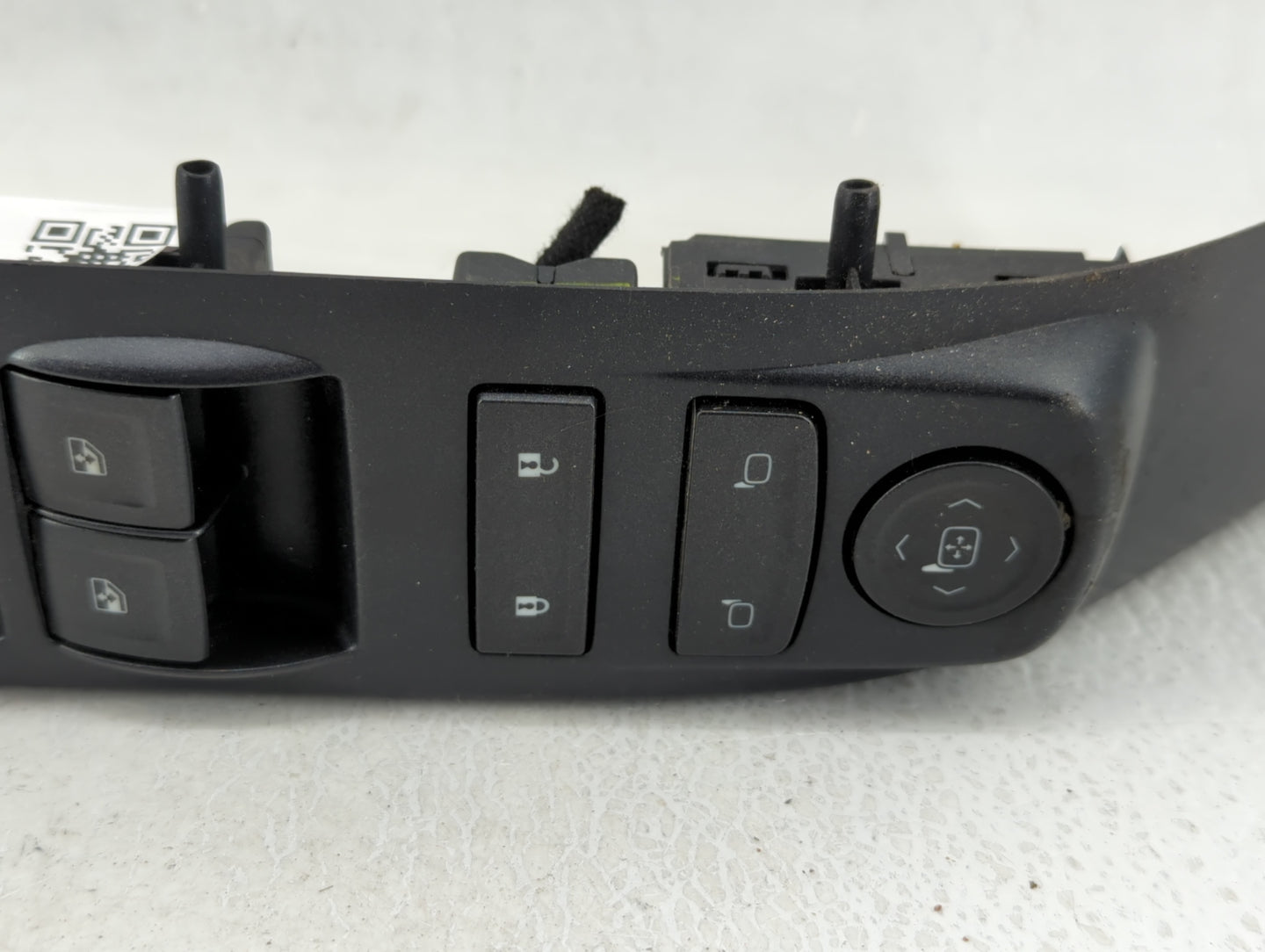 2014-2019 Chevrolet Silverado 1500 Master Power Window Switch Replacement Driver Side Left P/N:7347 A 001471 23154700 Fits O