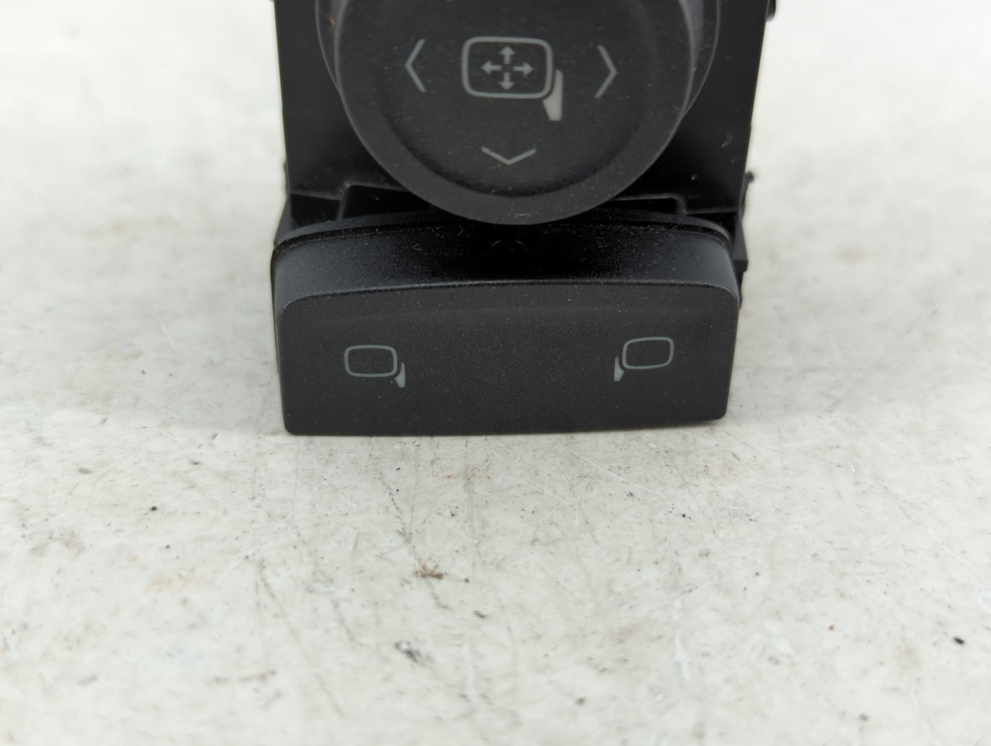 2014-2019 Chevrolet Silverado 1500 Master Power Window Switch Replacement Driver Side Left P/N:23154700 Fits OEM Used Auto P