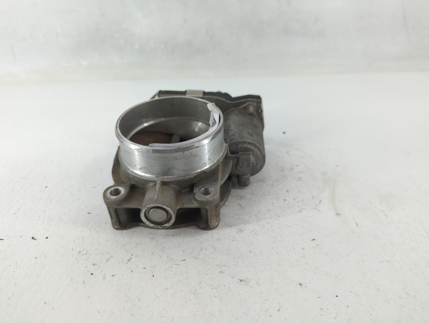 2016-2021 Chevrolet Silverado 1500 Throttle Body P/N:12676296AA Fits Fits 2016 2017 2018 2019 2020 2021 OEM Used Auto Parts 