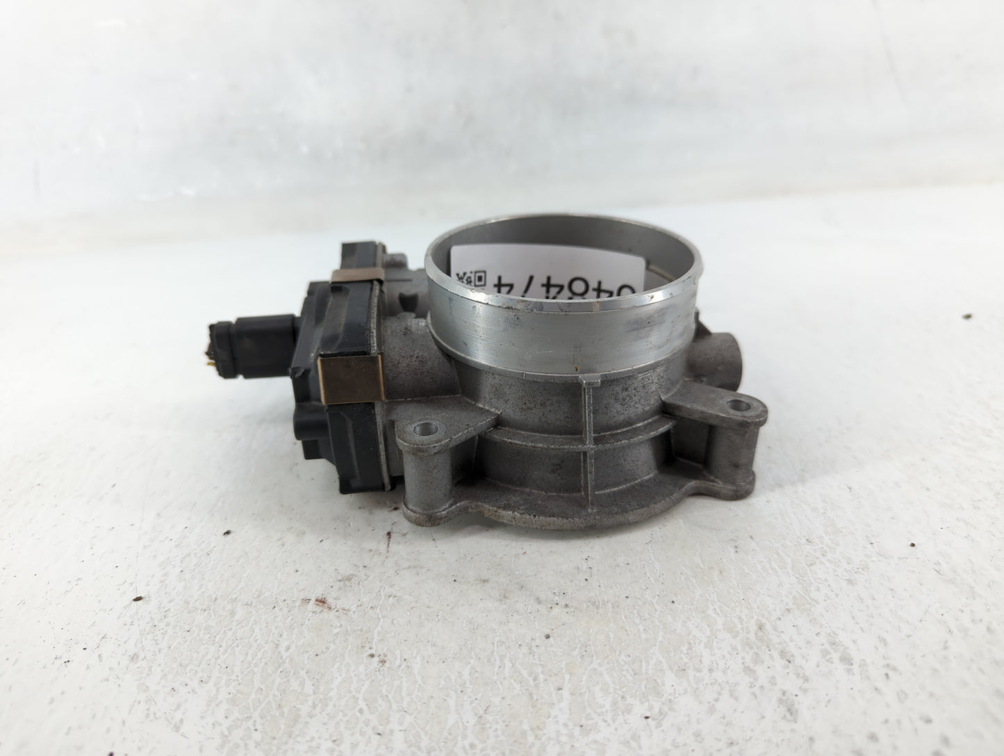 2014-2022 Chevrolet Silverado 1500 Throttle Body P/N:12678224 Fits Fits 2014 2015 2016 2017 2018 2019 2020 2021 2022 OEM Use