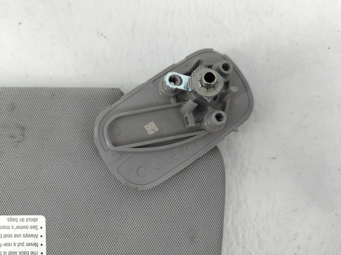 2014-2019 Chevrolet Silverado 1500 Sun Visor Shade Replacement Passenger Right Mirror Fits Fits 2014 2015 2016 2017 2018 201