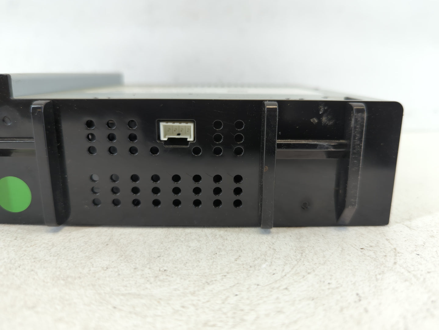 2018-2018 Chevrolet Silverado 1500 Am Fm Cd Player Radio Receiver - Oemusedautoparts1.com