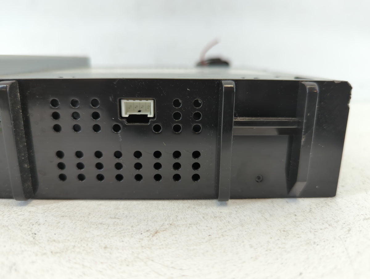 2018-2018 Chevrolet Silverado 1500 Am Fm Cd Player Radio Receiver 663348 - Oemusedautoparts1.com