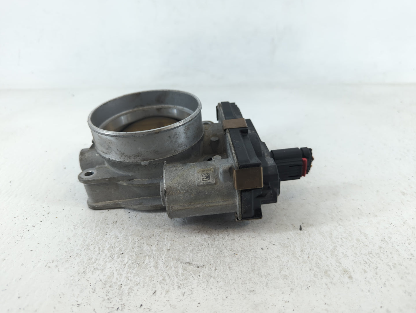 2014-2022 Chevrolet Silverado 1500 Throttle Body P/N:12678224 Fits Fits 2014 2015 2016 2017 2018 2019 2020 2021 2022 OEM Use