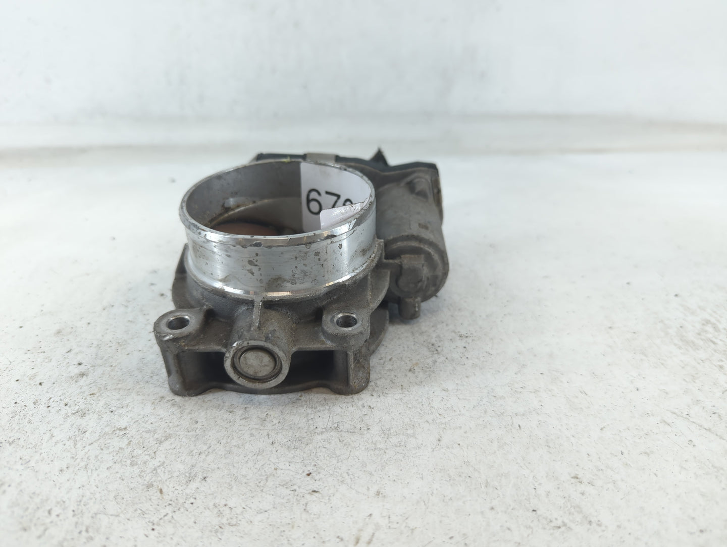 2018 Chevrolet Silverado 1500 Throttle Body P/N:12676296AA Fits Fits 2016 2017 2019 2020 2021 2022 OEM Used Auto Parts - Oem