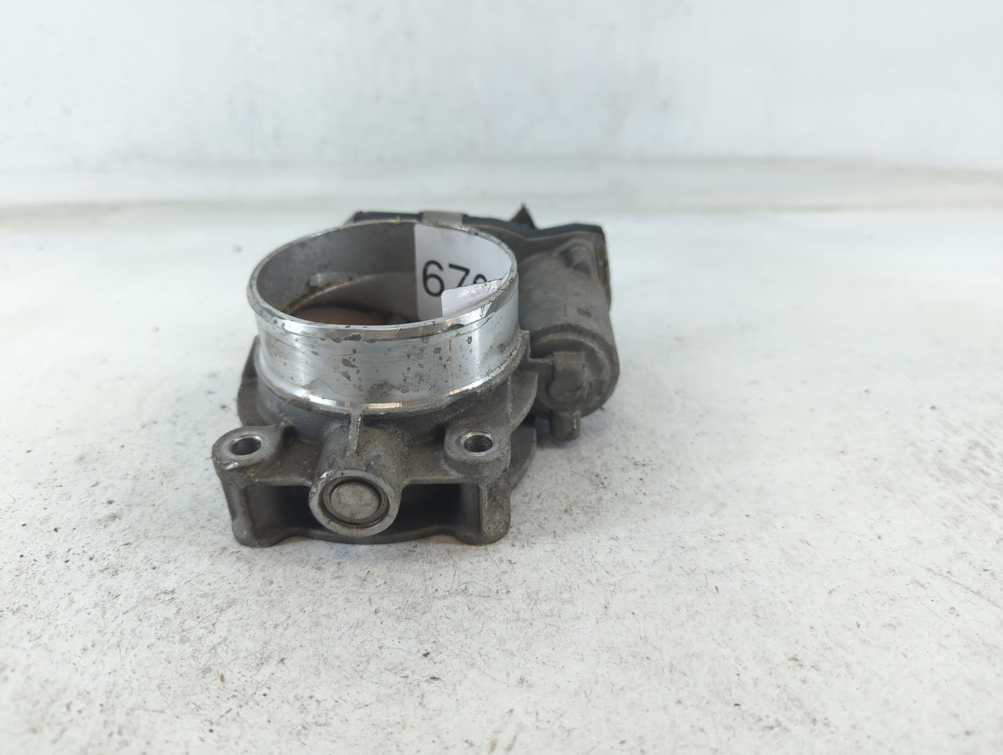 2018 Chevrolet Silverado 1500 Throttle Body P/N:12676296AA Fits Fits 2016 2017 2019 2020 2021 2022 OEM Used Auto Parts - Oem