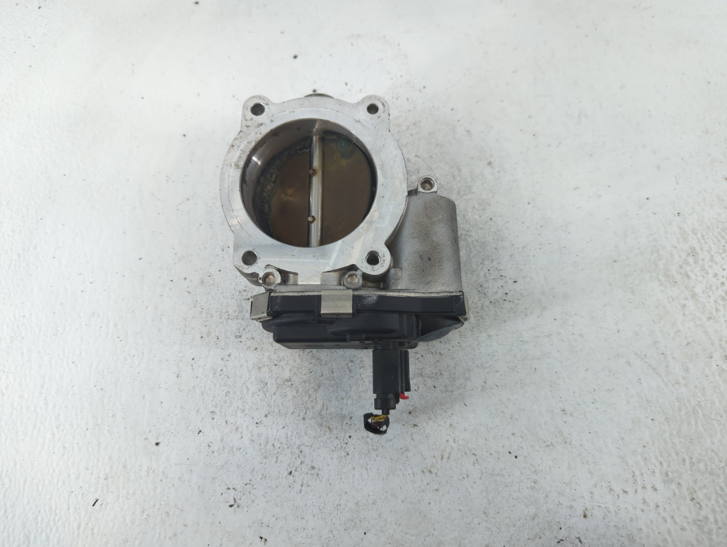 2018 Chevrolet Silverado 1500 Throttle Body P/N:12676296AA Fits Fits 2016 2017 2019 2020 2021 2022 OEM Used Auto Parts - Oem