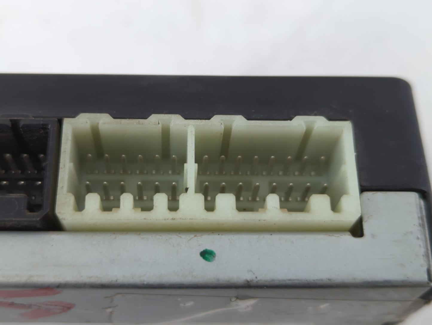 2018 Chevrolet Silverado 1500 Chassis Control Module Ccm Bcm Body Control - Oemusedautoparts1.com