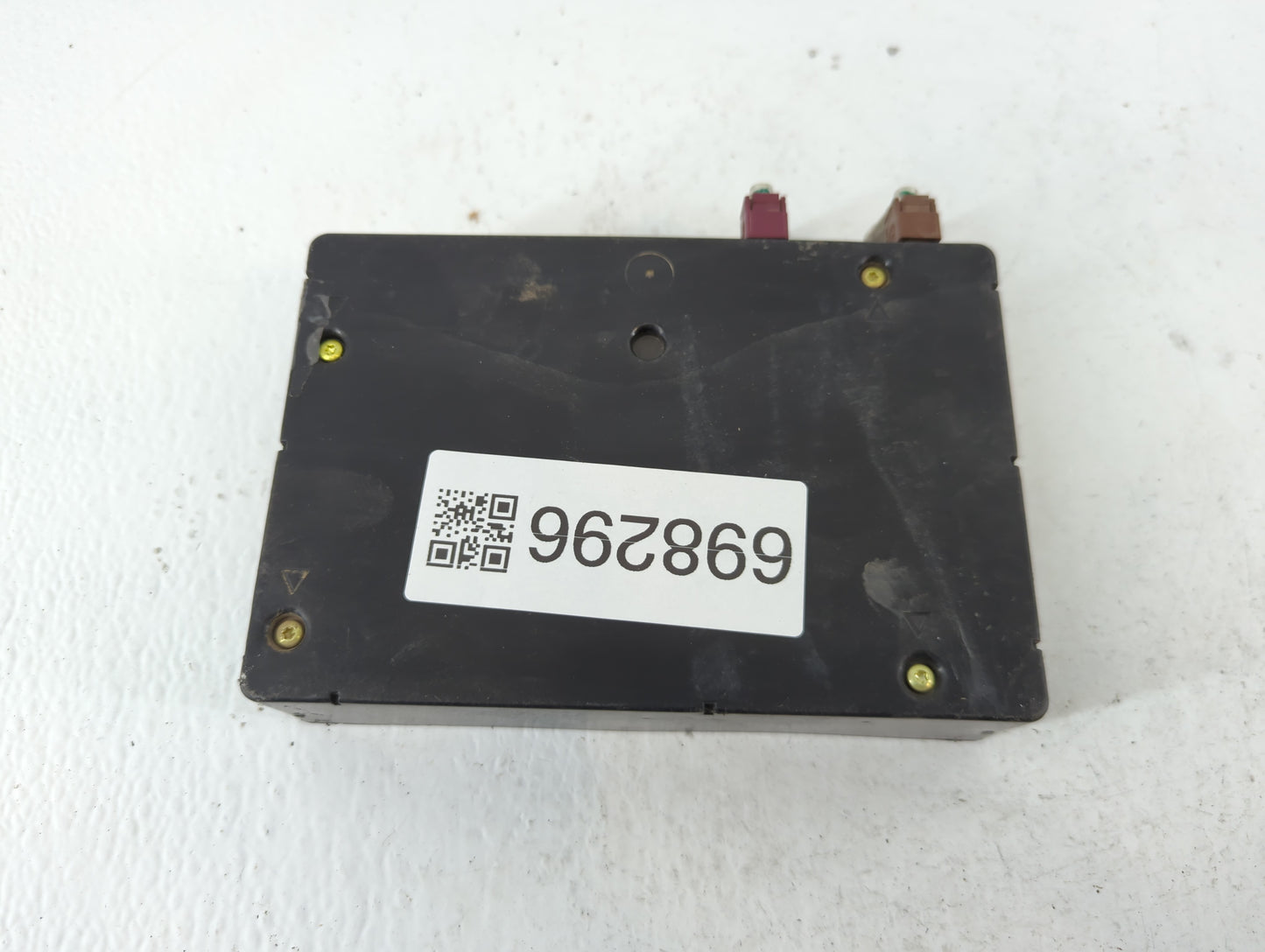 2018 Chevrolet Silverado 1500 Chassis Control Module Ccm Bcm Body Control - Oemusedautoparts1.com