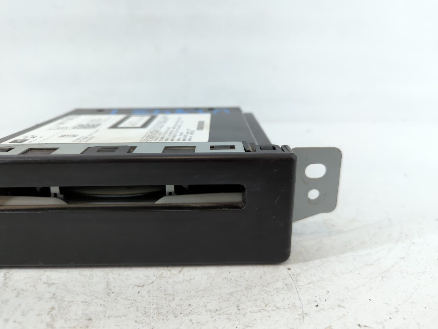 2015-2019 Chevrolet Silverado 1500 Am Fm Cd Player Radio Receiver - Oemusedautoparts1.com