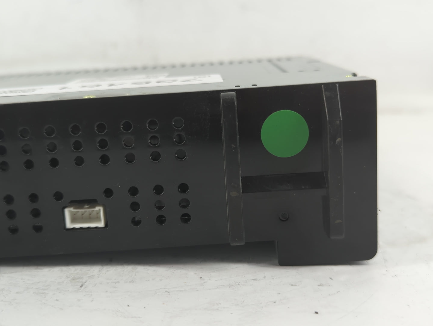 2018 Chevrolet Silverado 1500 Radio AM FM Cd Player Receiver Replacement P/N:42554623 Fits Fits 2019 OEM Used Auto Parts - O