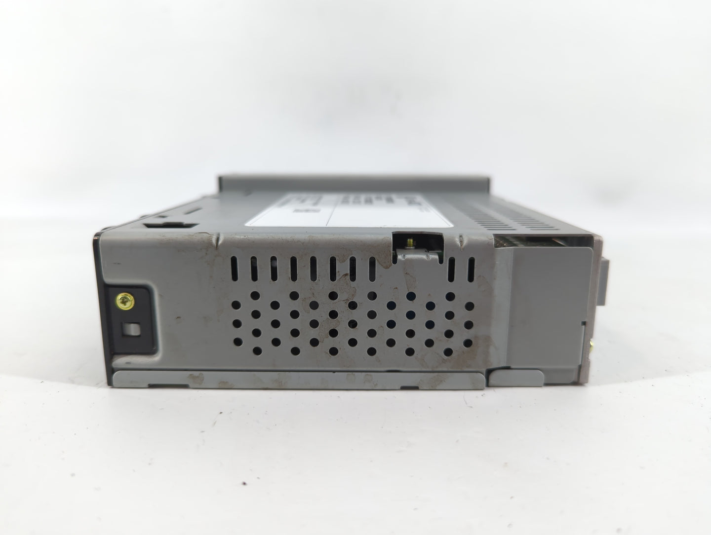 2018-2018 Chevrolet Silverado 1500 Am Fm Cd Player Radio Receiver - Oemusedautoparts1.com