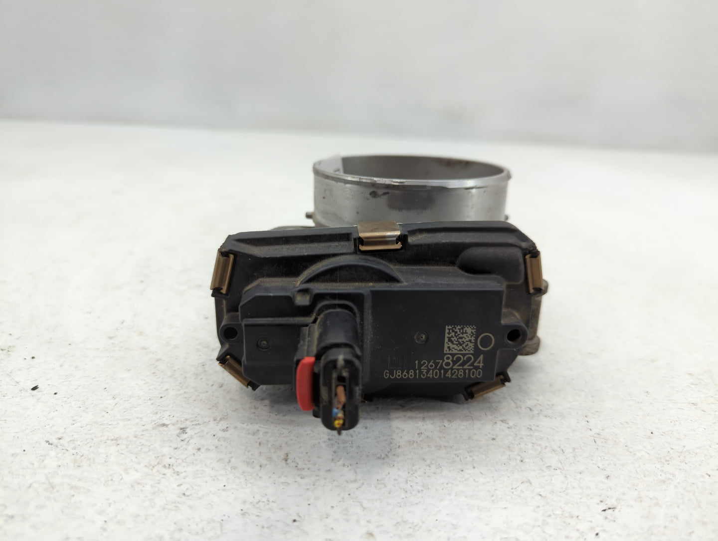 2014-2022 Chevrolet Silverado 1500 Throttle Body P/N:12678224 Fits Fits 2014 2015 2016 2017 2018 2019 2020 2021 2022 OEM Use