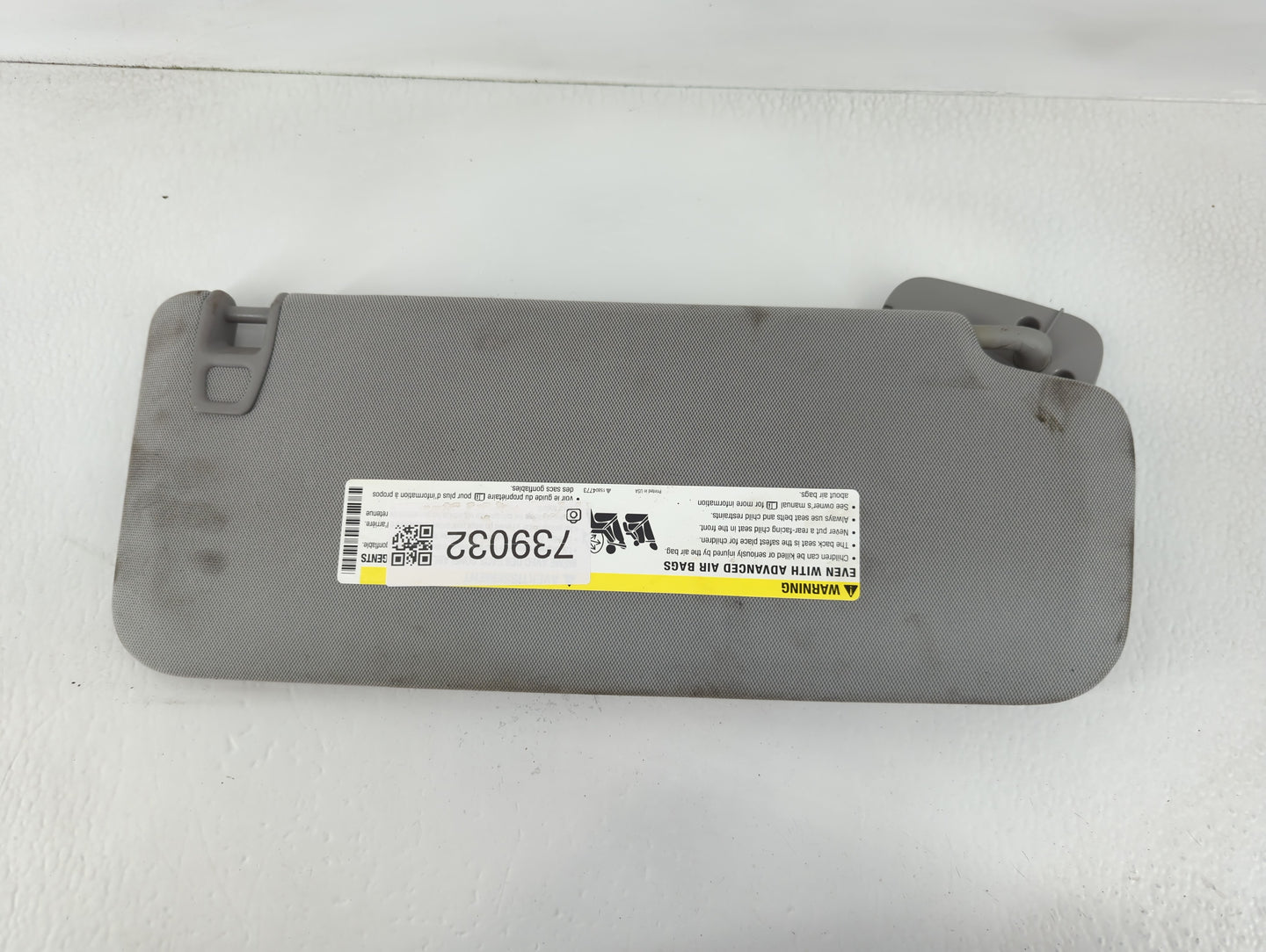 2014-2019 Chevrolet Silverado 1500 Sun Visor Shade Replacement Driver Left Mirror Fits Fits 2014 2015 2016 2017 2018 2019 OE