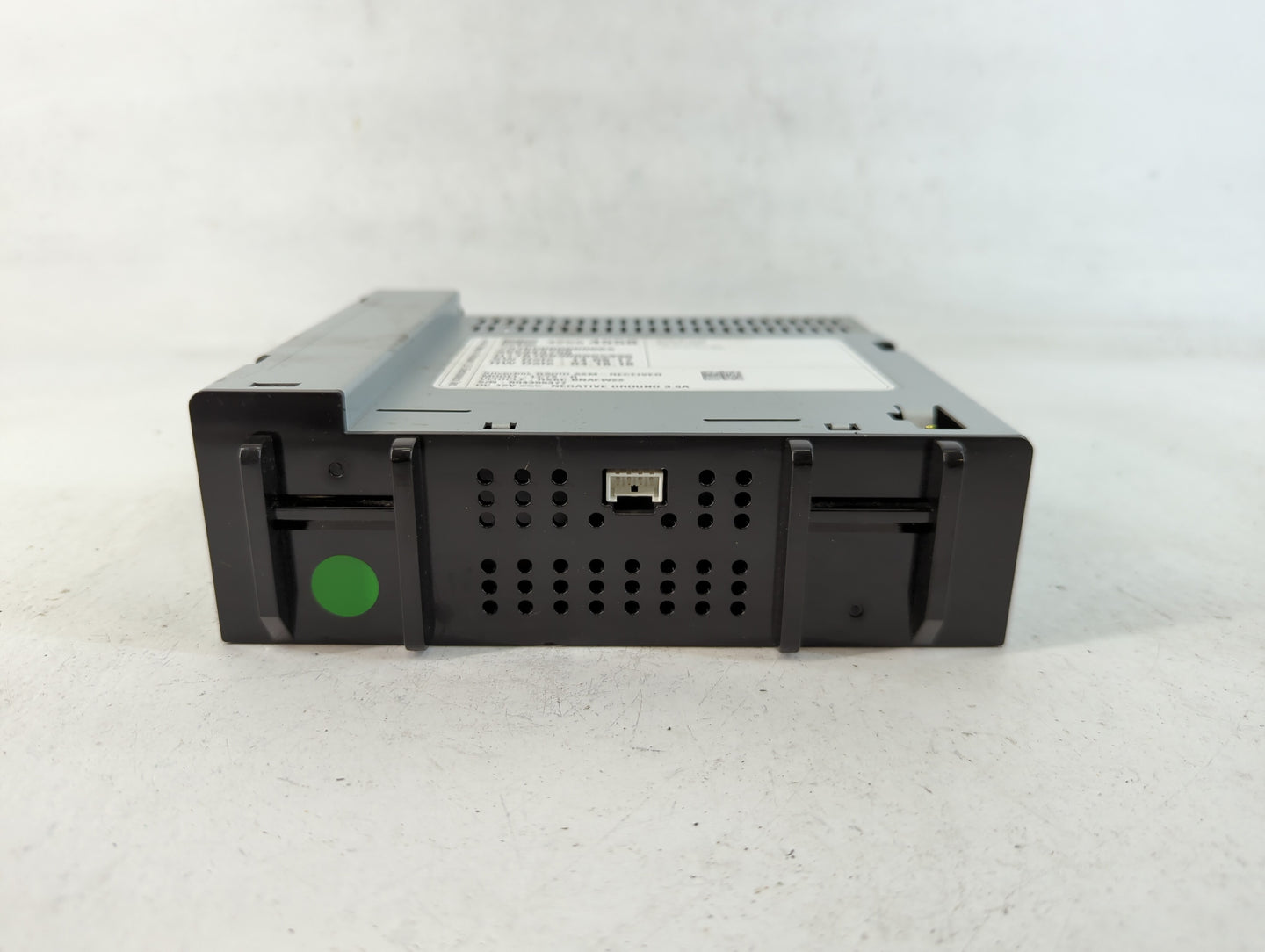 2018 Chevrolet Silverado 1500 Radio AM FM Cd Player Receiver Replacement P/N:42554558 Fits Fits 2019 OEM Used Auto Parts - O