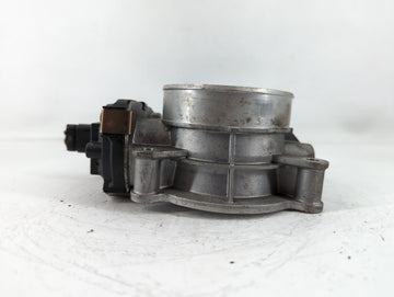 2014-2022 Chevrolet Silverado 1500 Throttle Body P/N:12678224 Fits Fits 2014 2015 2016 2017 2018 2019 2020 2021 2022 OEM Used Auto Parts