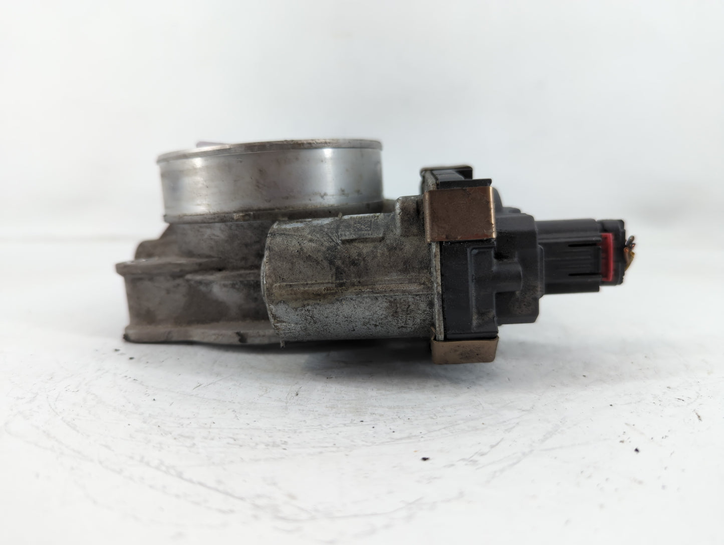 2014-2022 Chevrolet Silverado 1500 Throttle Body P/N:12678224 Fits Fits 2014 2015 2016 2017 2018 2019 2020 2021 2022 OEM Use