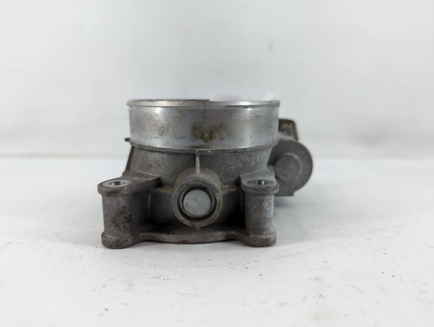 2014-2022 Chevrolet Silverado 1500 Throttle Body P/N:12678224 Fits Fits 2014 2015 2016 2017 2018 2019 2020 2021 2022 OEM Use