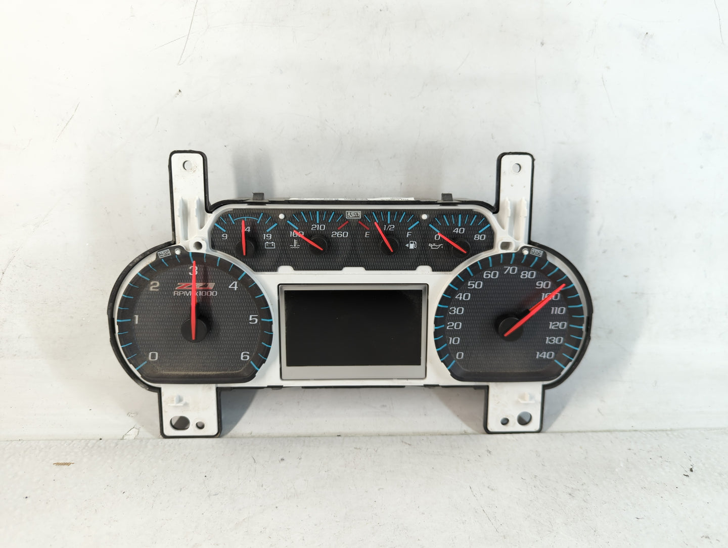 2018-2019 Chevrolet Silverado 1500 Instrument Cluster Speedometer Gauges P/N:84390804 Fits Fits 2018 2019 2020 OEM Used Auto