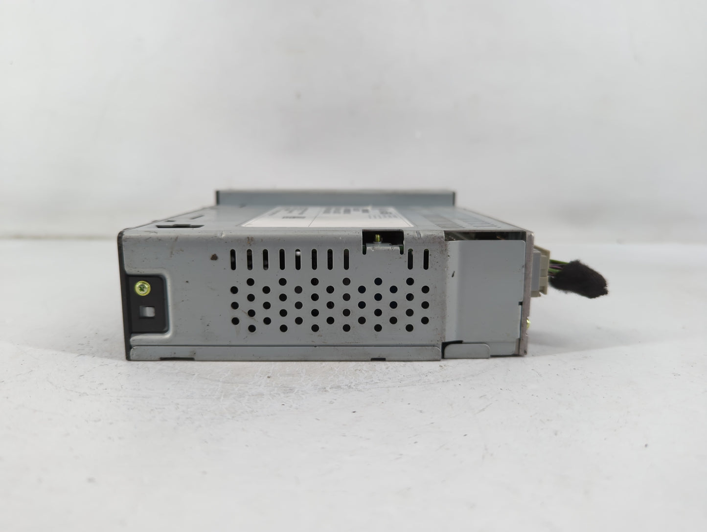 2018 Chevrolet Silverado 1500 Radio AM FM Cd Player Receiver Replacement P/N:42554558 Fits Fits 2019 OEM Used Auto Parts - O