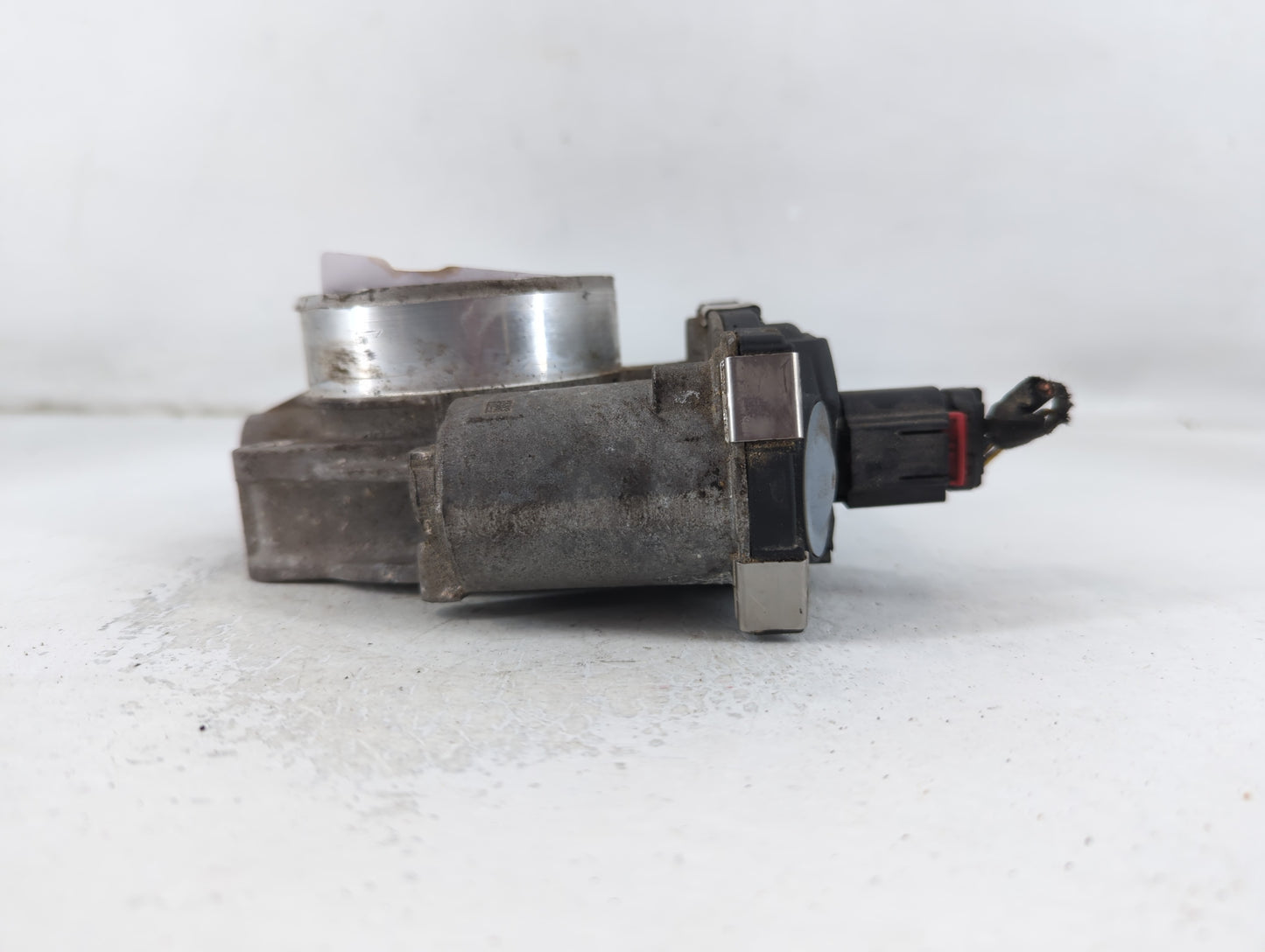 2018 Chevrolet Silverado 1500 Throttle Body P/N:12676296AA Fits Fits 2016 2017 2019 2020 2021 2022 OEM Used Auto Parts - Oem