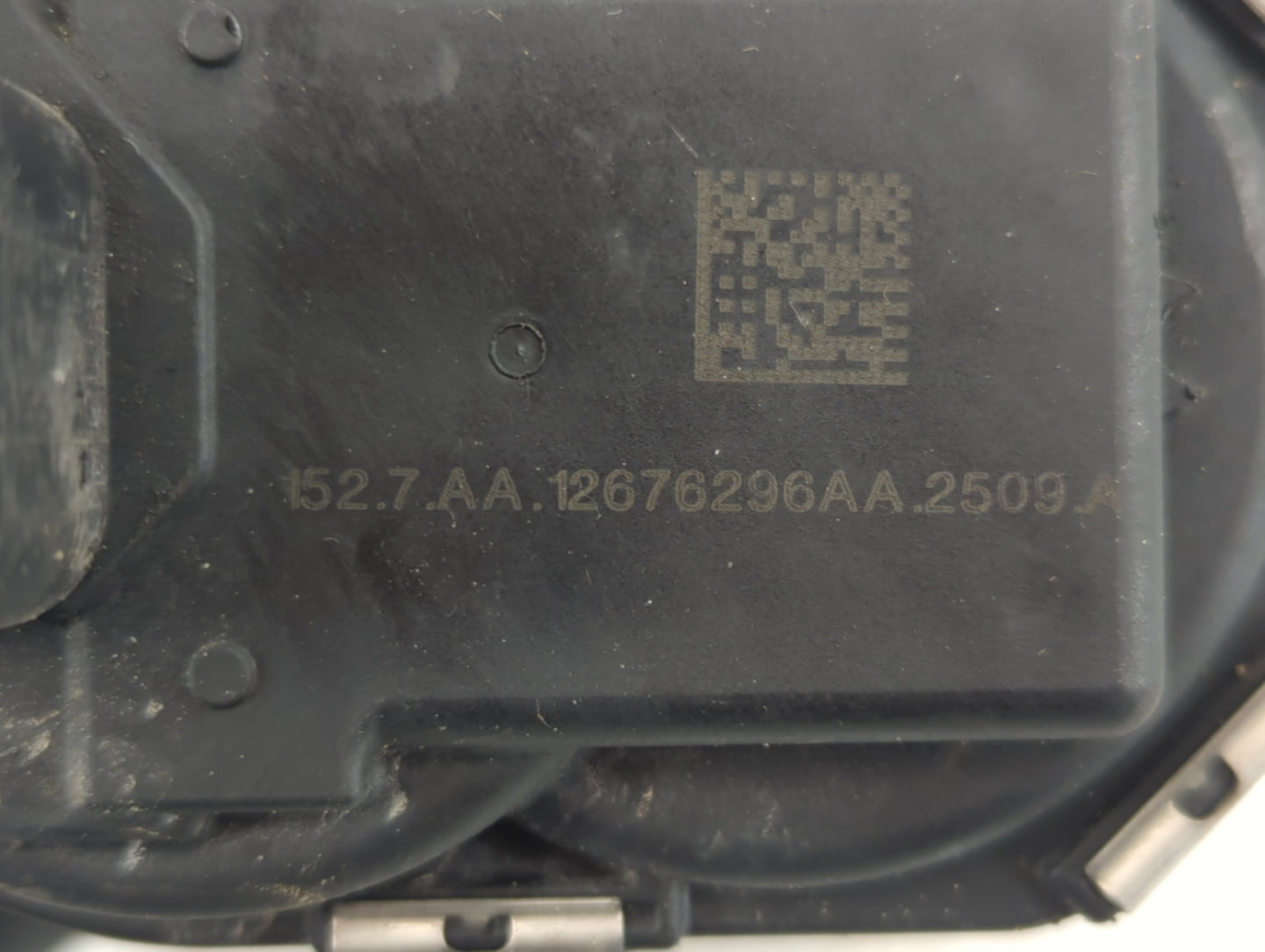 2018 Chevrolet Silverado 1500 Throttle Body P/N:12676296AA Fits Fits 2016 2017 2019 2020 2021 2022 OEM Used Auto Parts - Oem