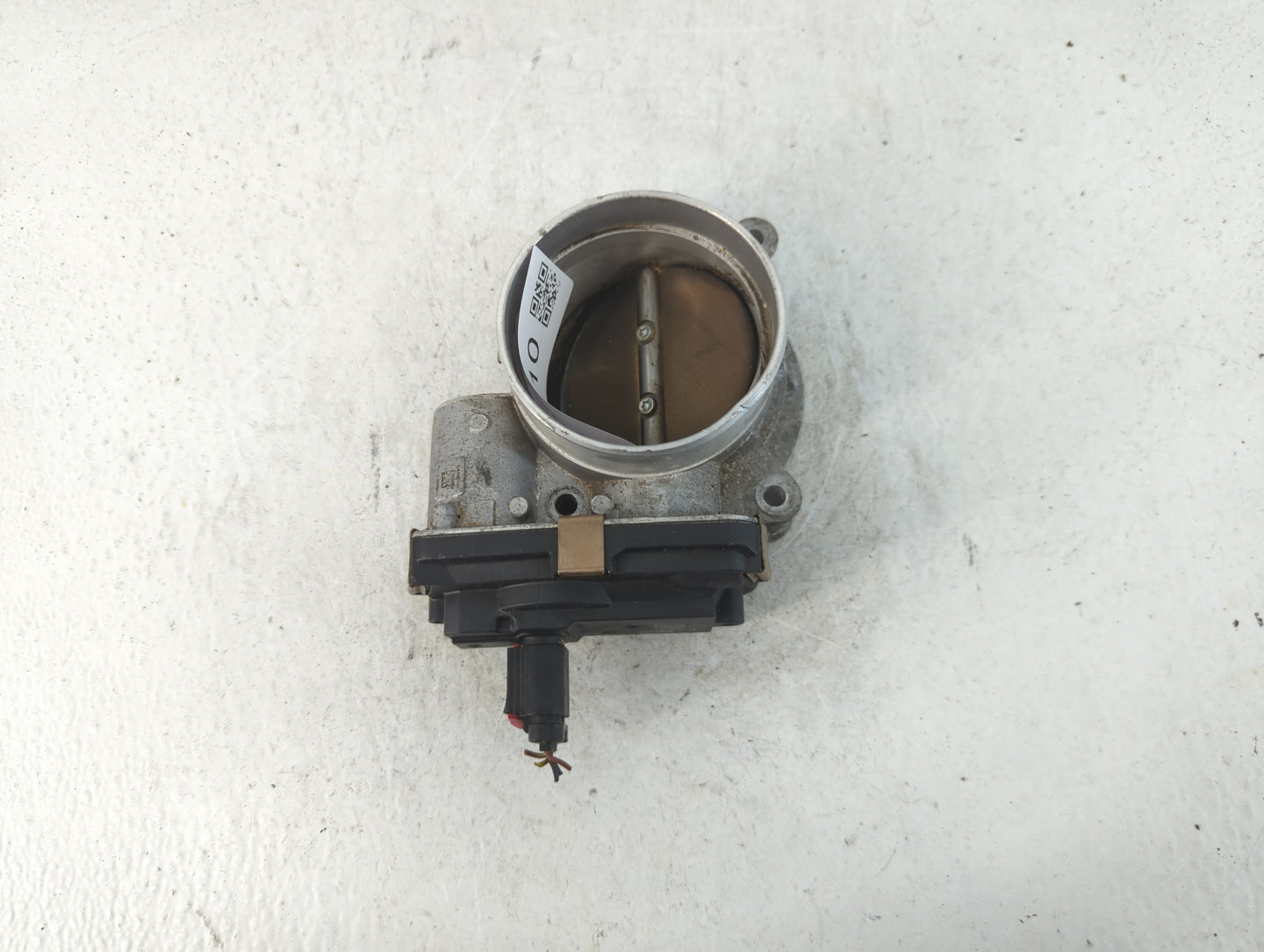 2014-2022 Chevrolet Silverado 1500 Throttle Body P/N:12678224 Fits Fits 2014 2015 2016 2017 2018 2019 2020 2021 2022 OEM Use