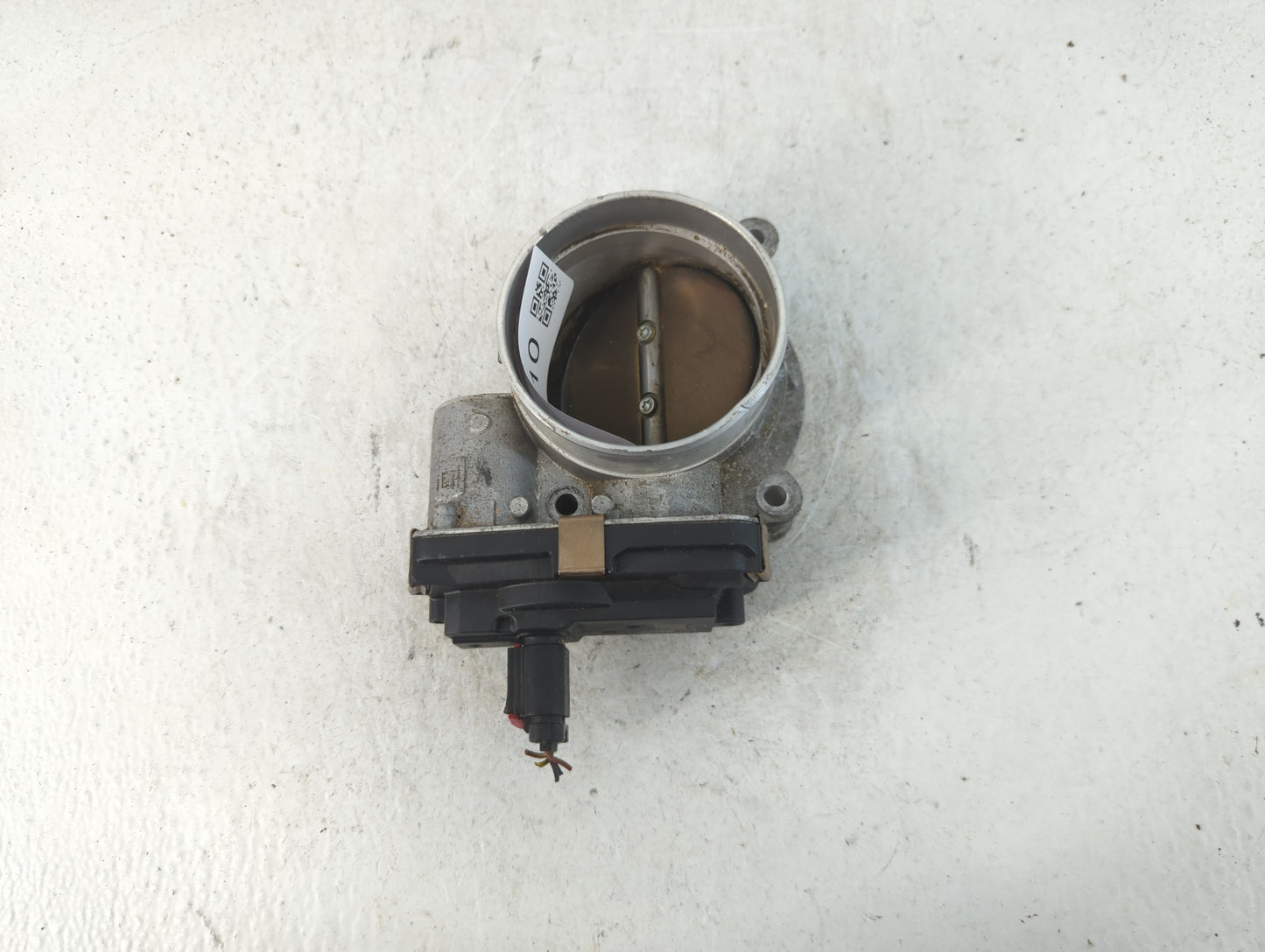 2014-2022 Chevrolet Silverado 1500 Throttle Body P/N:12678224 Fits Fits 2014 2015 2016 2017 2018 2019 2020 2021 2022 OEM Use