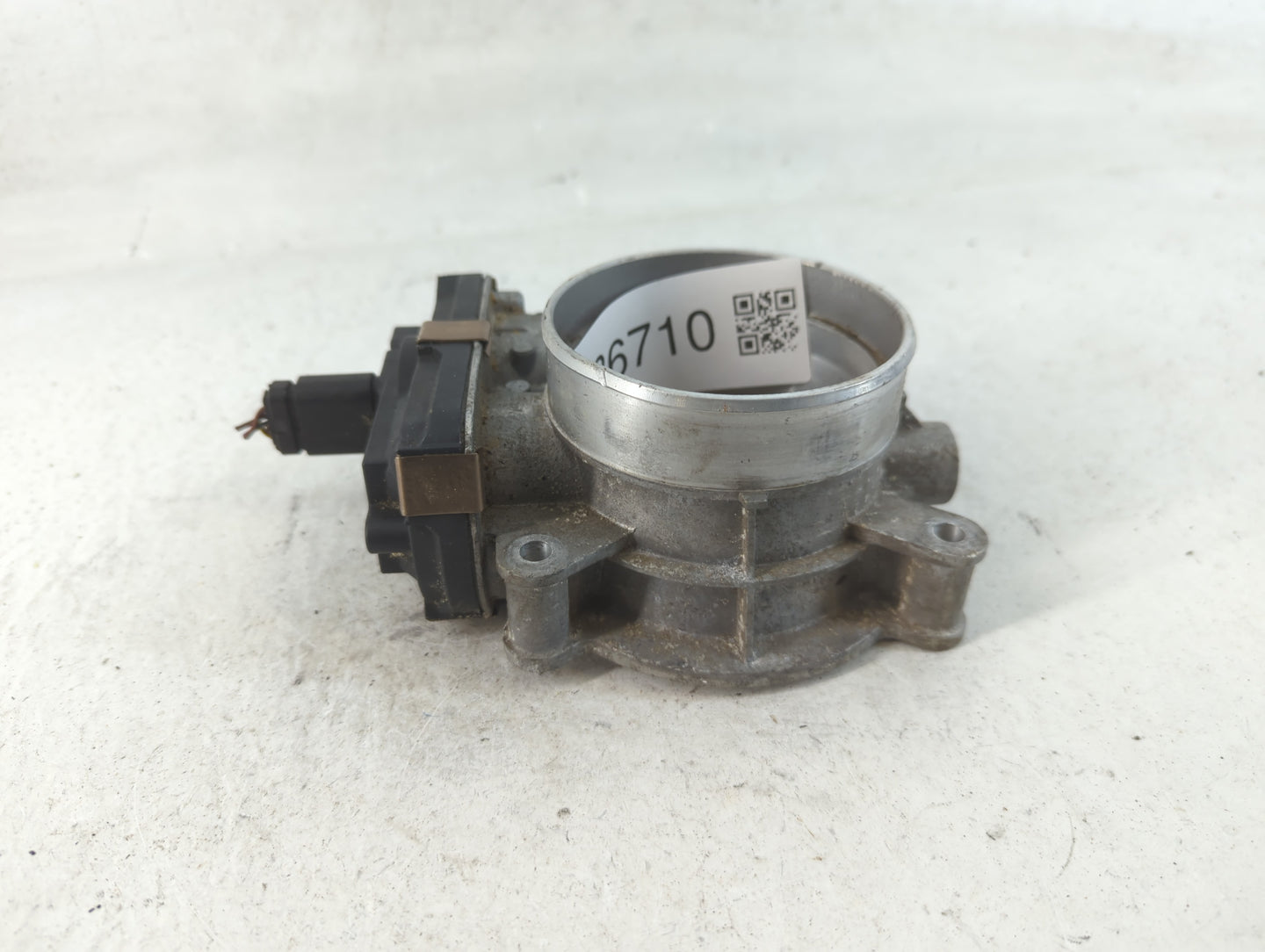 2014-2022 Chevrolet Silverado 1500 Throttle Body P/N:12678224 Fits Fits 2014 2015 2016 2017 2018 2019 2020 2021 2022 OEM Use
