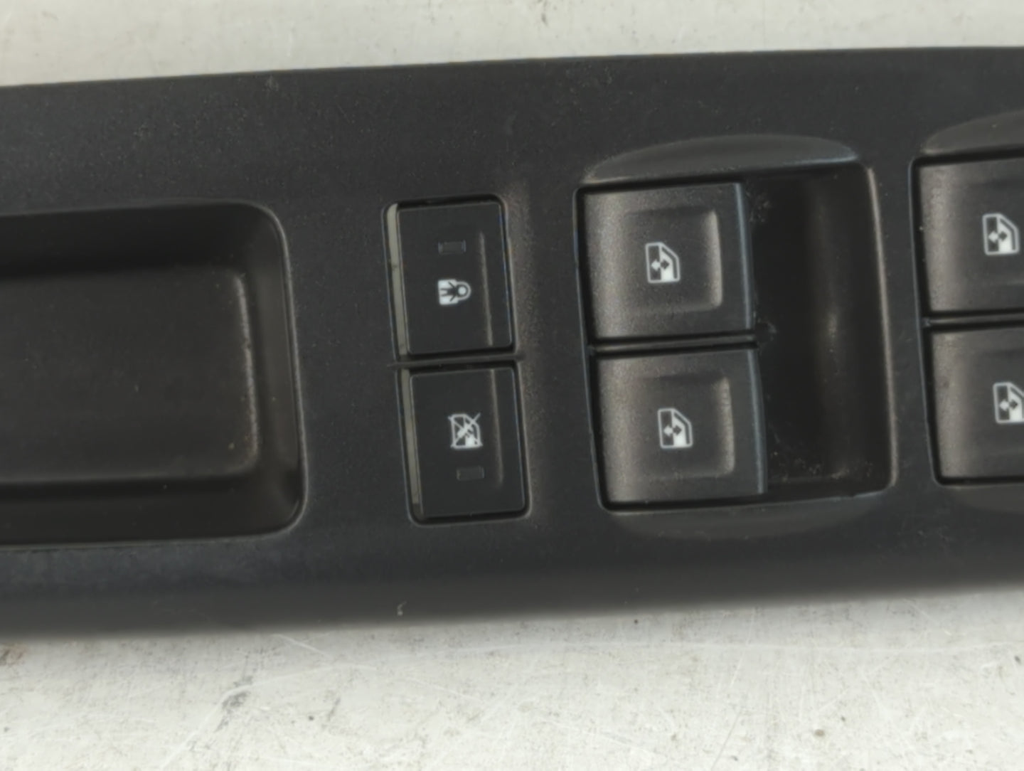 2014-2019 Chevrolet Silverado 1500 Master Power Window Switch Replacement Driver Side Left P/N:23427098 Fits OEM Used Auto P
