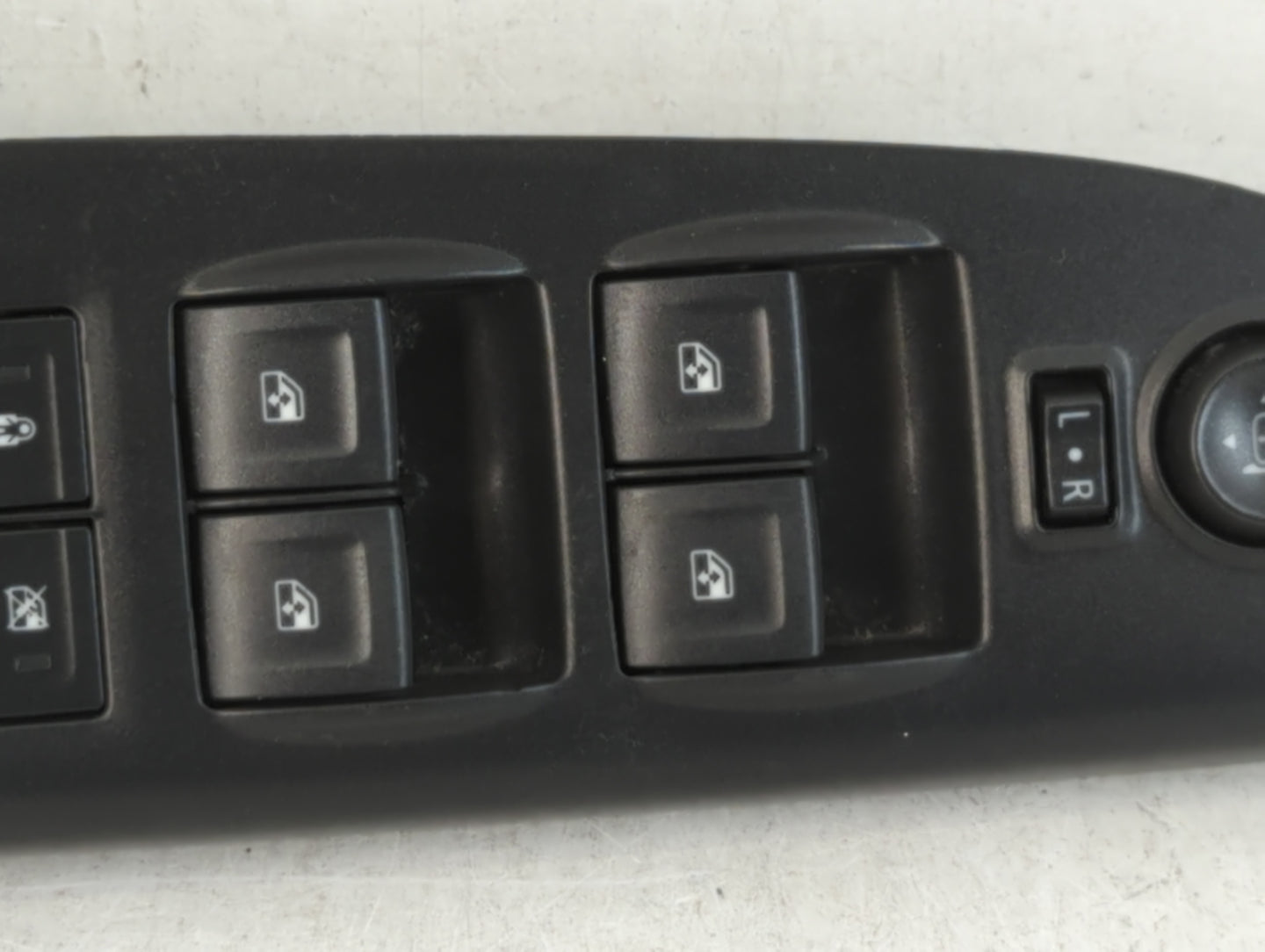 2014-2019 Chevrolet Silverado 1500 Master Power Window Switch Replacement Driver Side Left P/N:23427098 Fits OEM Used Auto P