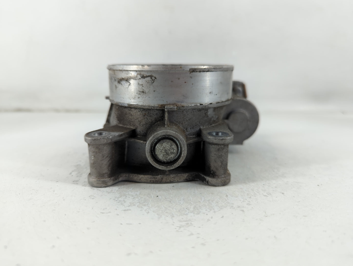2014-2022 Chevrolet Silverado 1500 Throttle Body P/N:12678224 Fits Fits 2014 2015 2016 2017 2018 2019 2020 2021 2022 OEM Use