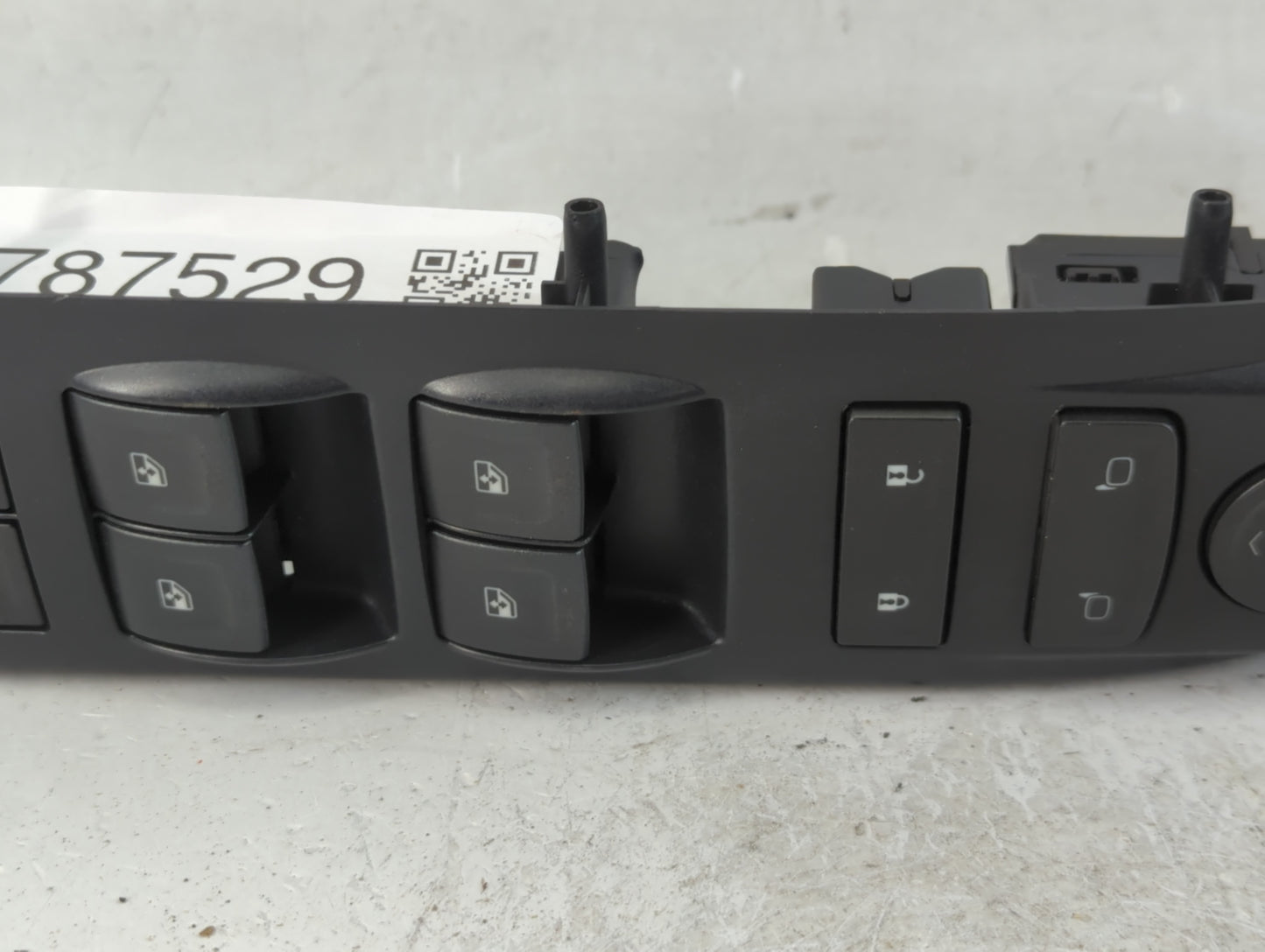 2014-2019 Chevrolet Silverado 1500 Master Power Window Switch Replacement Driver Side Left P/N:23154700 Fits OEM Used Auto P