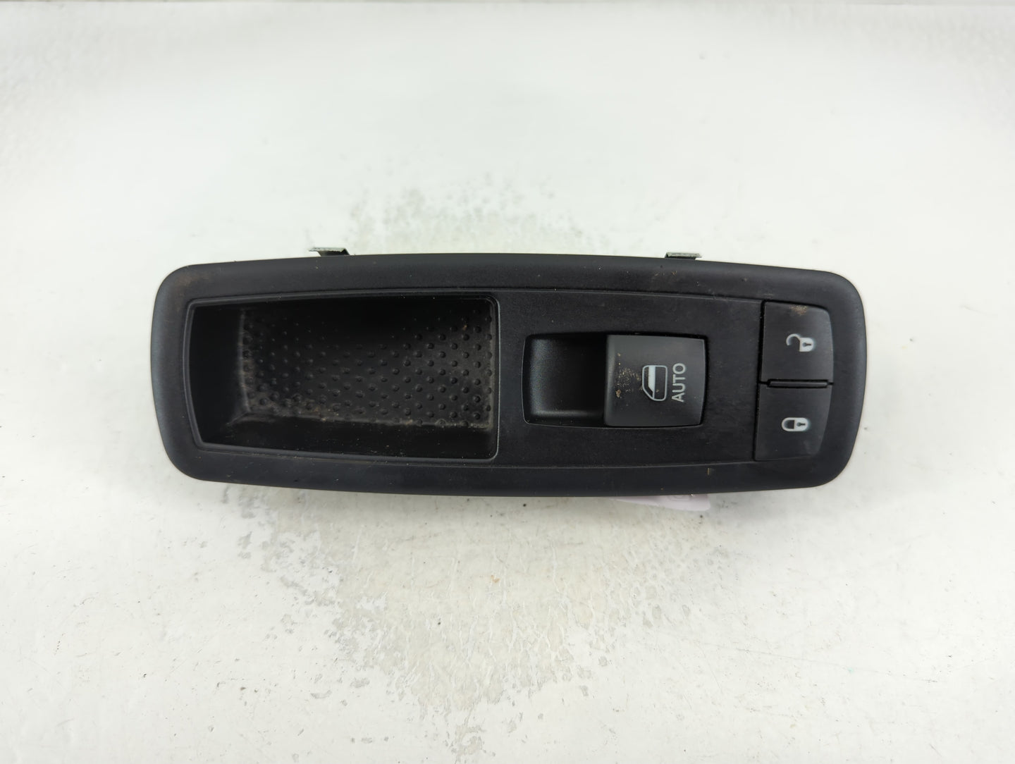 2014-2019 Chevrolet Silverado 1500 Master Power Window Switch Replacement Driver Side Left P/N:>PC/ABS< 5602-03 T3 Fits OEM 