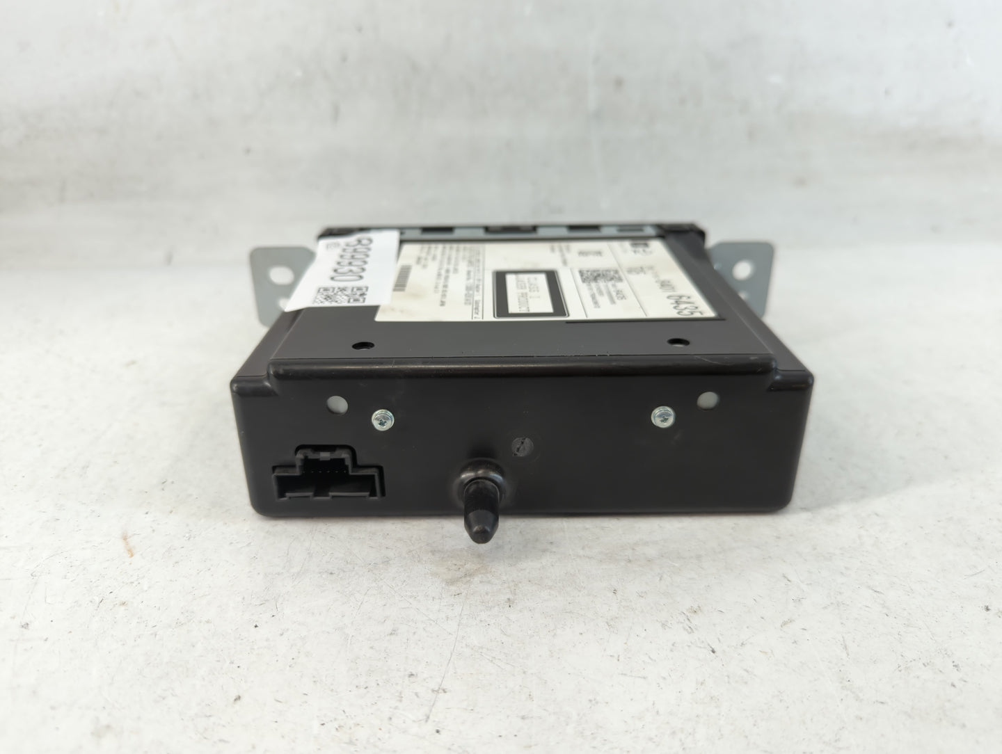 2015-2019 Chevrolet Silverado 1500 Radio AM FM Cd Player Receiver Replacement P/N:84016435 Fits Fits 2015 2016 2017 2018 201