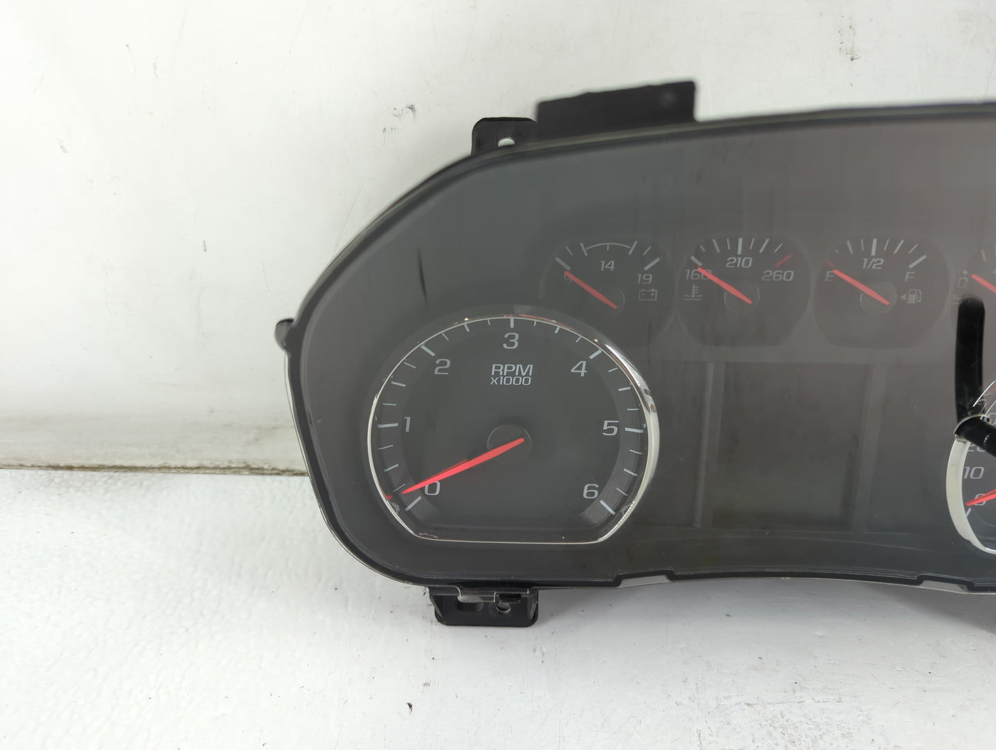 2018 Chevrolet Silverado 1500 Instrument Cluster Speedometer Gauges P/N:84298025 Fits OEM Used Auto Parts - Oemusedautoparts