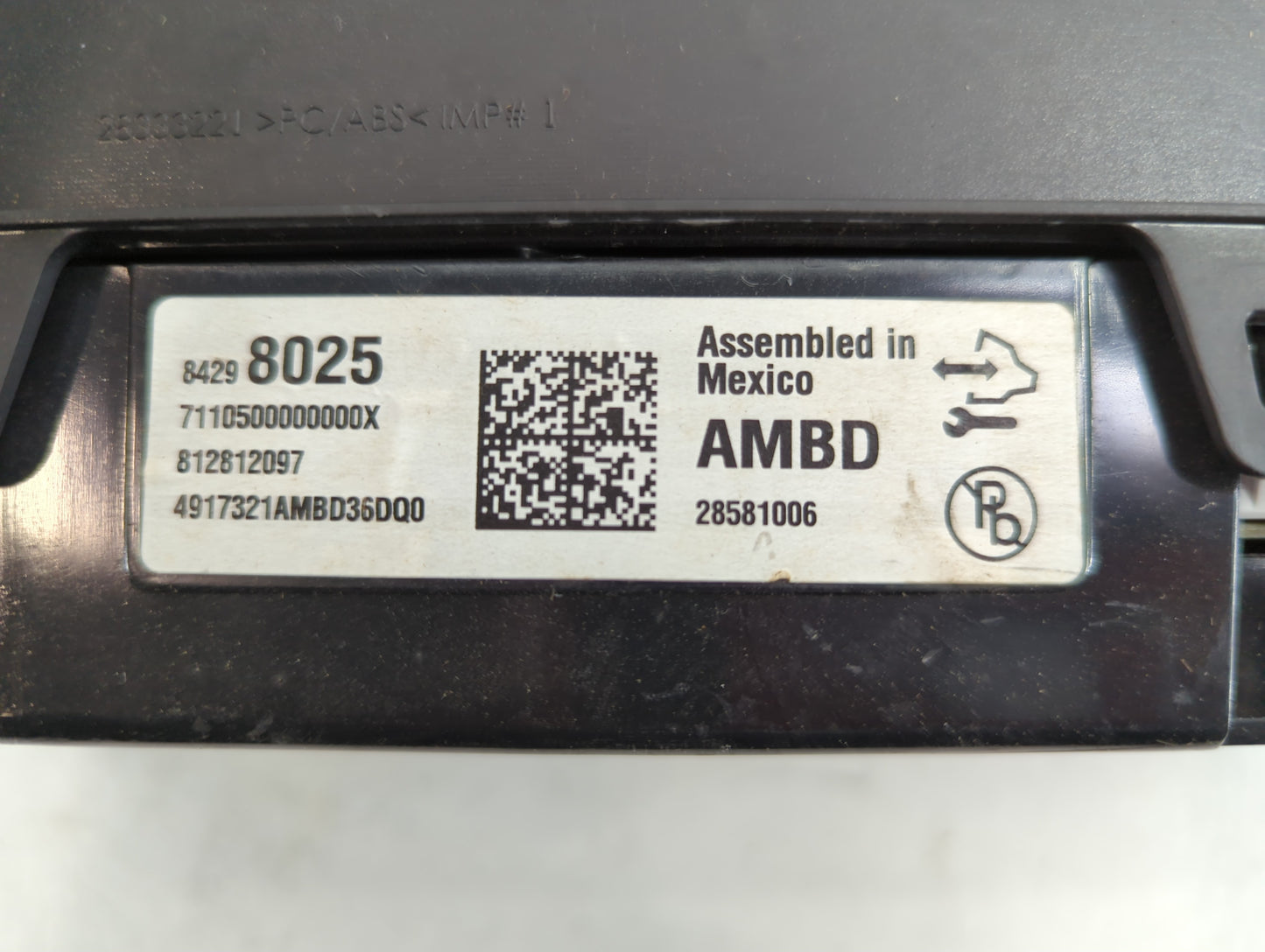2018 Chevrolet Silverado 1500 Instrument Cluster Speedometer Gauges P/N:84298025 Fits OEM Used Auto Parts - Oemusedautoparts