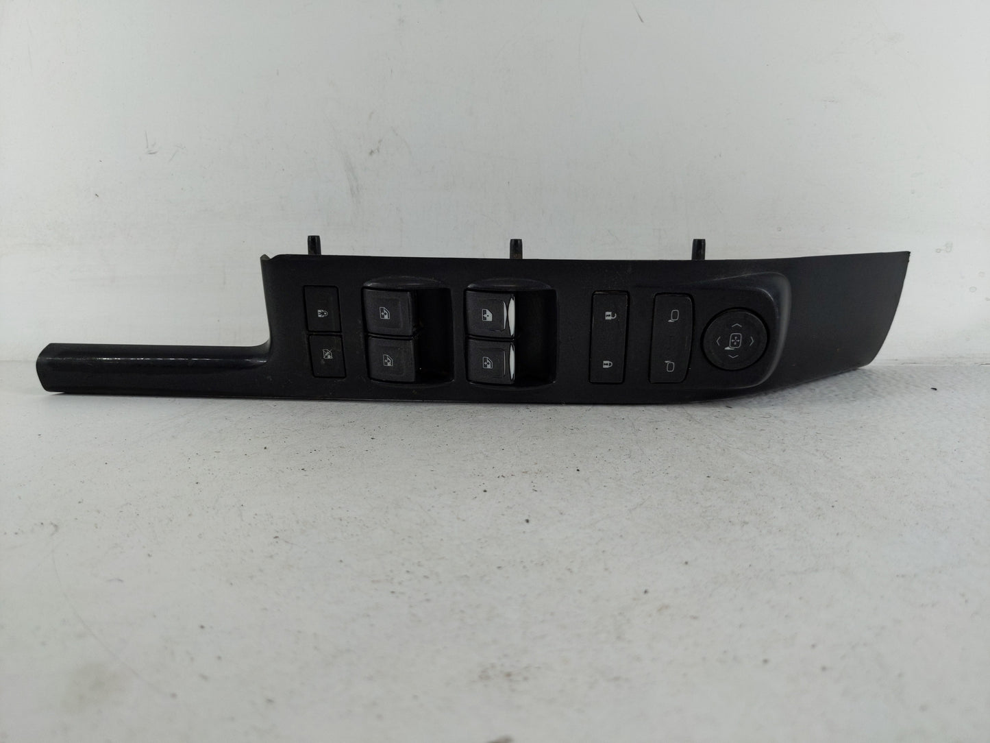 2015-2018 Chevrolet Silverado 2500 Master Power Window Switch Replacement Driver Side Left P/N:B067EA09 Fits OEM Used Auto P