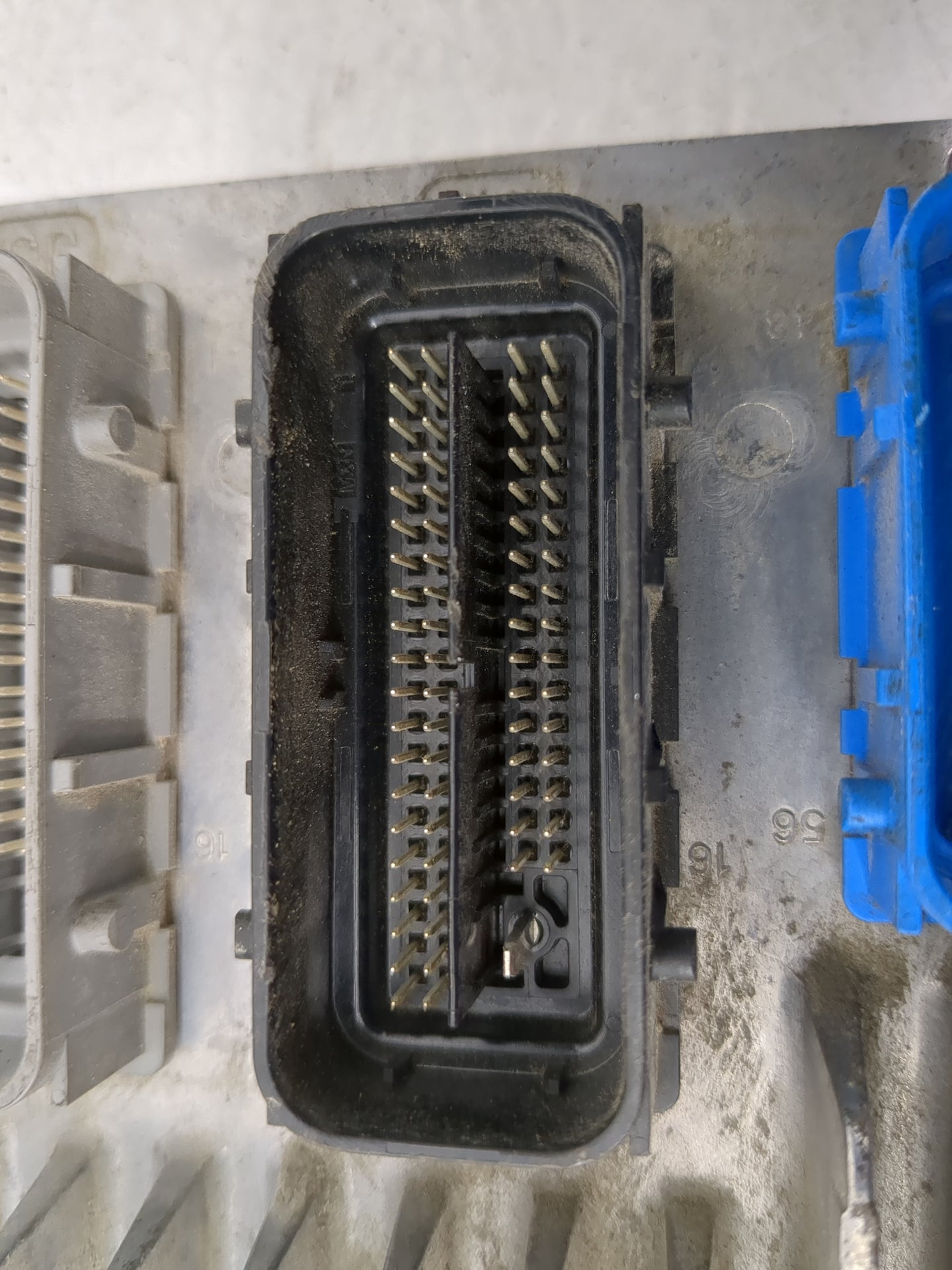 2018 Chevrolet Silverado 2500 PCM Engine Control Computer ECU ECM PCU OEM P/N:12687342 Fits Fits 2017 2019 2020 2021 OEM Use