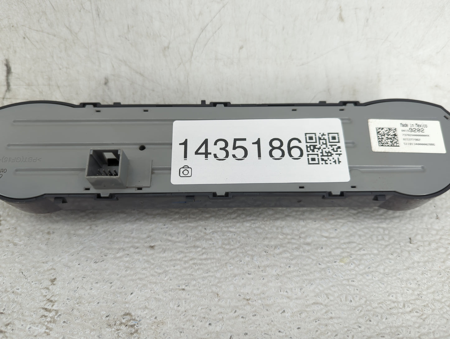 2015-2018 Chevrolet Silverado 2500 Climate Control Module Temperature AC/Heater Replacement P/N:84199202 815372982 Fits OEM 