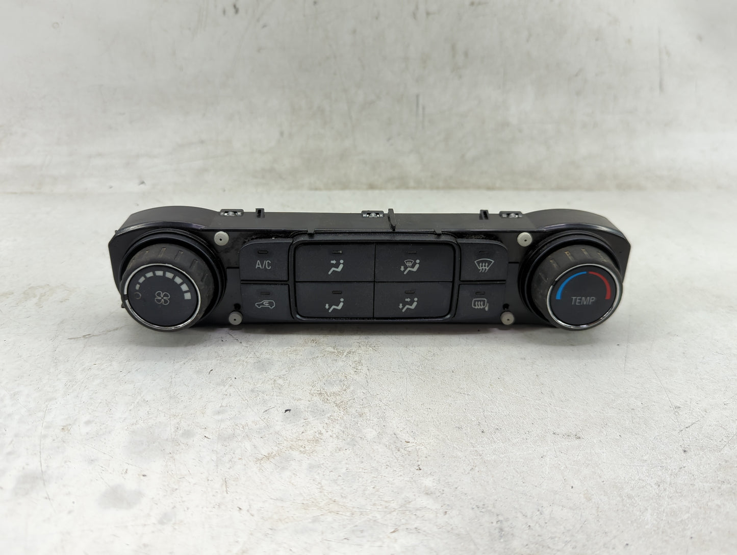 2018 Chevrolet Silverado 2500 Climate Control Module Temperature AC/Heater Replacement P/N:84199205 815372982 Fits OEM Used 