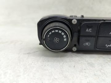 2018 Chevrolet Silverado 2500 Climate Control Module Temperature AC/Heater Replacement P/N:84199205 815372982 Fits OEM Used Auto Parts