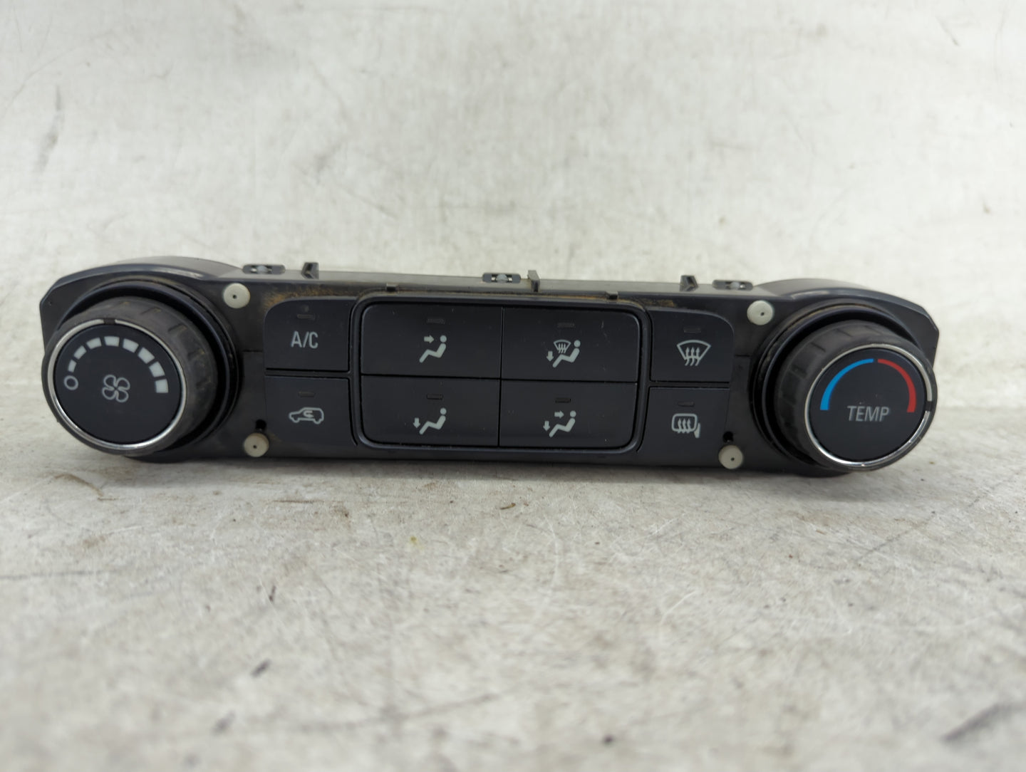 2015-2018 Chevrolet Silverado 2500 Climate Control Module Temperature AC/Heater Replacement P/N:84199205 Fits OEM Used Auto 