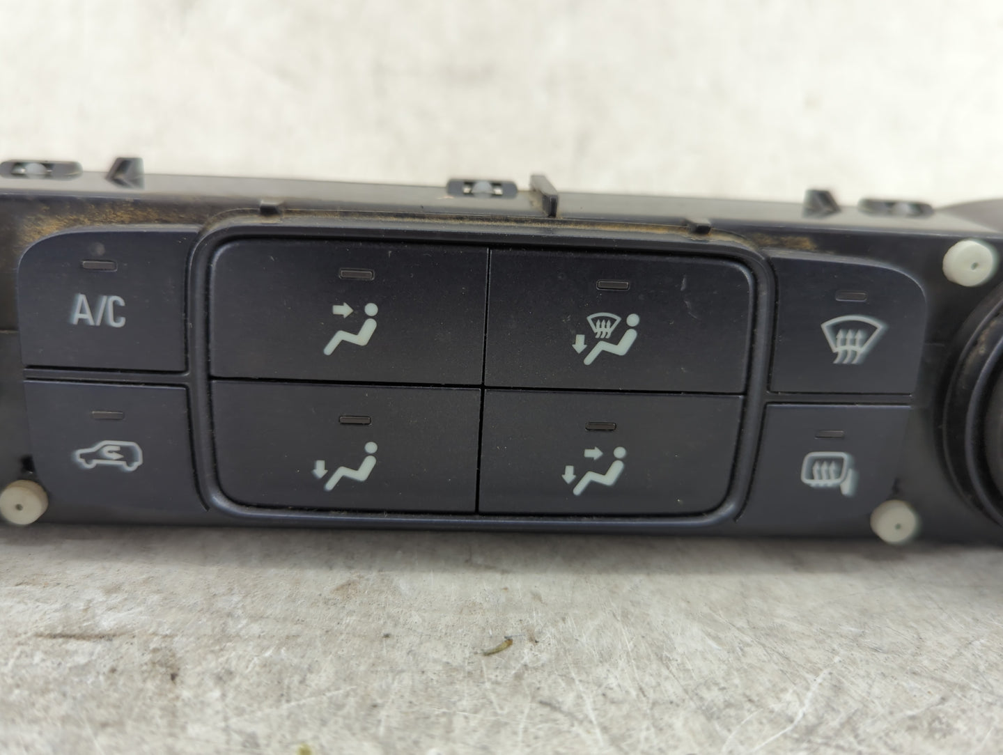 2015-2018 Chevrolet Silverado 2500 Climate Control Module Temperature AC/Heater Replacement P/N:84199205 Fits OEM Used Auto 