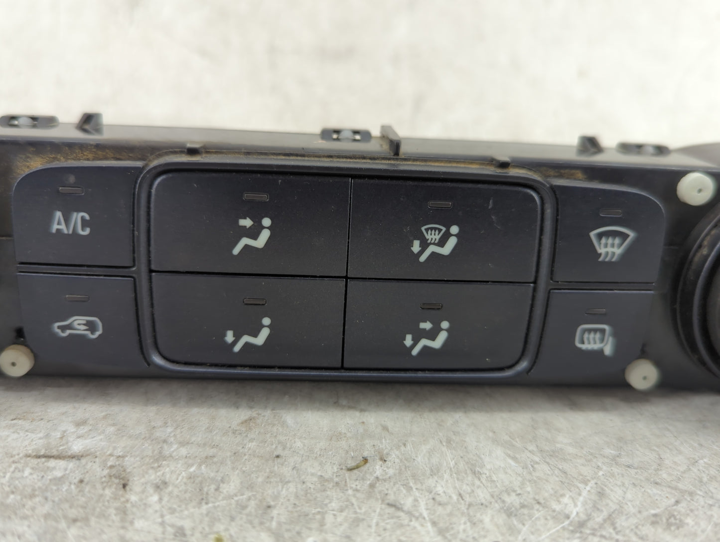 2015-2018 Chevrolet Silverado 2500 Climate Control Module Temperature AC/Heater Replacement P/N:84199205 Fits OEM Used Auto 