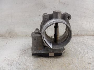 2017-2018 Chevrolet Silverado 2500 Throttle Body P/N:0628AA 2673449AA, 1422 Fits Fits 2017 2018 2019 OEM Used Auto Parts - O