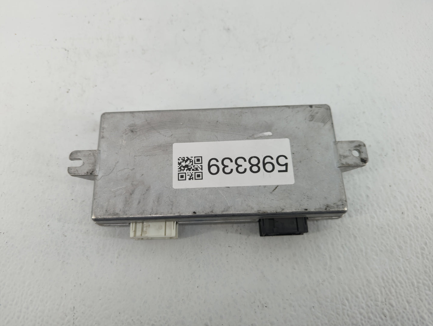 2017 Chevrolet Silverado 2500 Chassis Control Module Ccm Bcm Body Control - Oemusedautoparts1.com